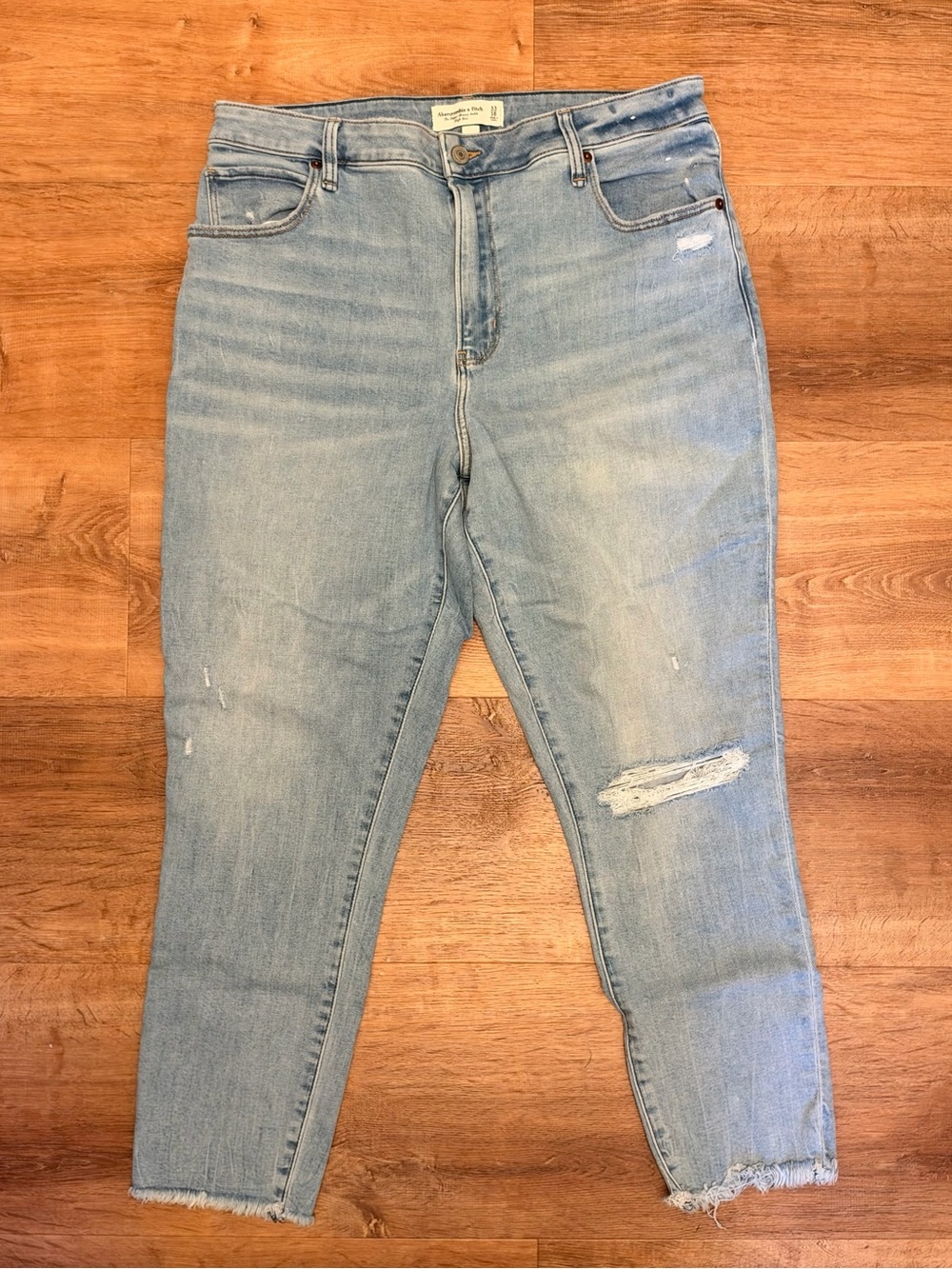 Abercrombie & Fitch Light Blue Distressed Ankle Jeans